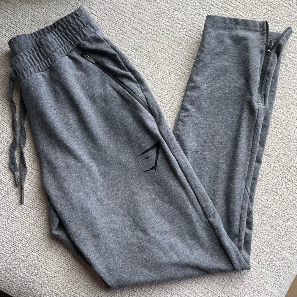 Gymshark Men’s Gray Lifting Joggers Sweatpants Size S